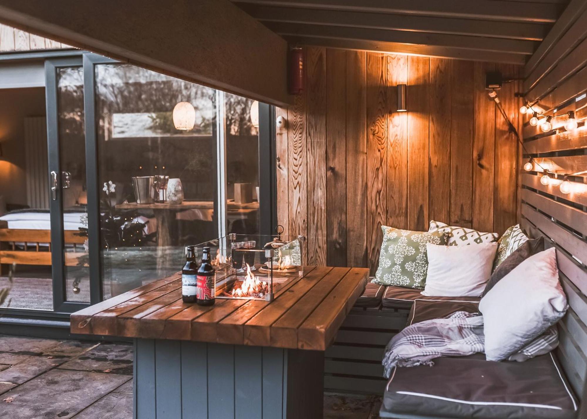 Nant-Y-Coed Lodges Mochdre  الغرفة الصورة
